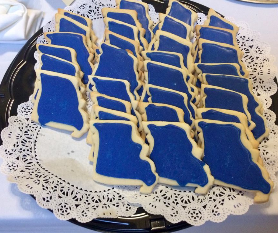 State of Missouri cookies made in the Algoa Correctional Center culinary arts program