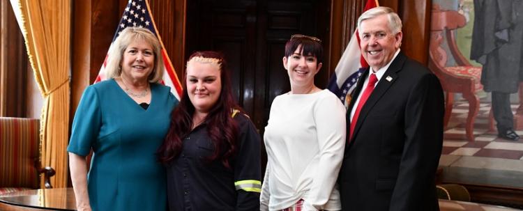 Teresa Parson, Nigaila Gibbs, Emily Kirchhoff, Governor Mike Parson