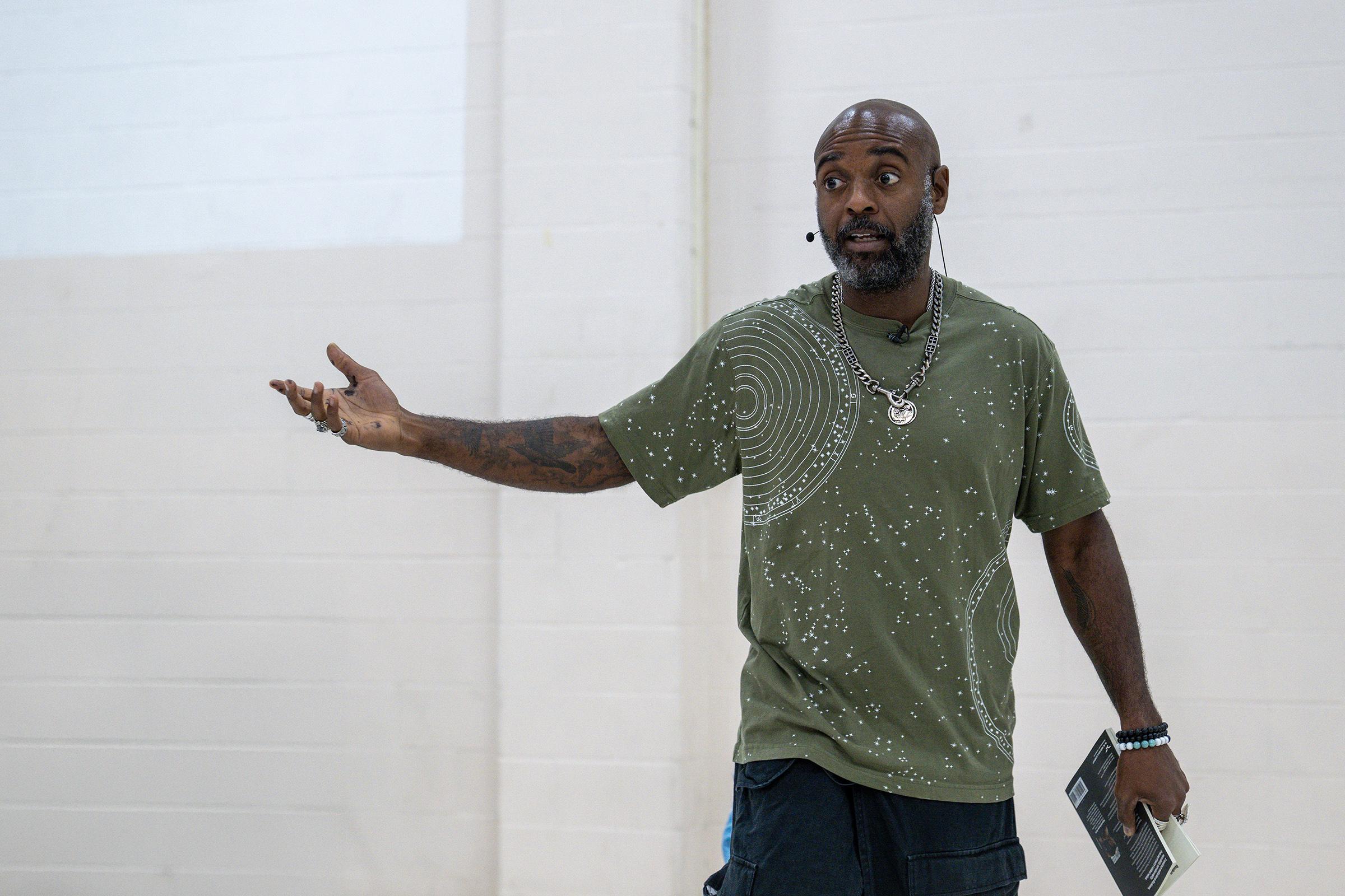 Betts addresses his audience.